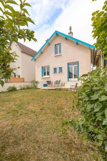 Le Montrachet Villa Dijon Exteriör bild